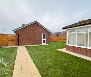 Parkinson Boulevard, Lytham St. Annes, Lancashire, FY8 - Photo 6