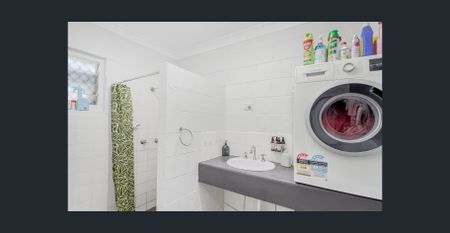 Two Bedroom Unit - tidy and modern kitchen - Photo 5