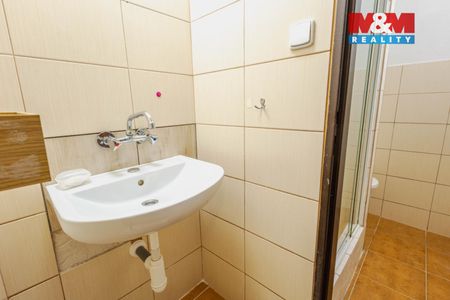 Pronájem bytu 3+1 89 m² - Photo 2