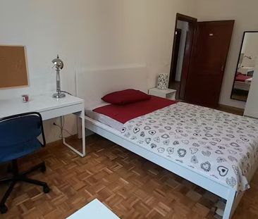 Via Giambattista Lulli, Florence, Tuscany 50144 - Photo 6