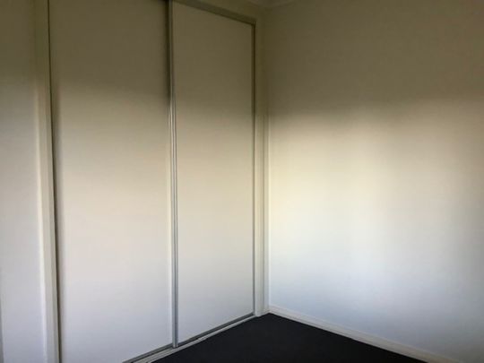 3 Bedroom Townhouse - Photo 1
