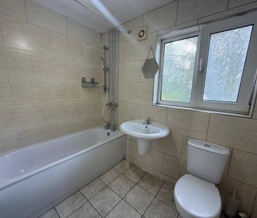 2 bedroom maisonette to rent - Photo 6