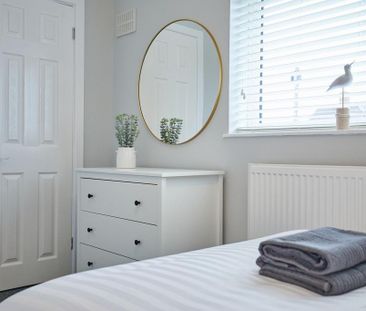 5 bedroom semi-detached house to rent - Photo 5