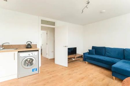1 Bed Flat, Homerton High Street, E9 - Photo 2