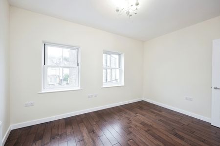 Sutton Road, Watford - Photo 3