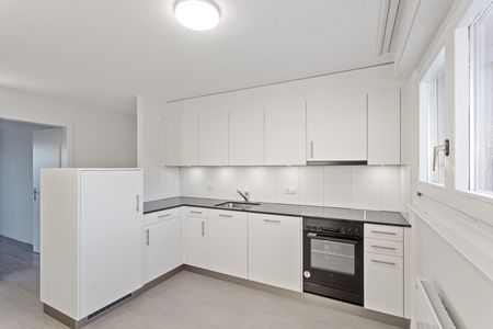 4.5-Zimmerwohnung im 3. Stock in St. Ursen - Photo 3