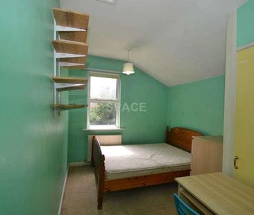 Palmer Park Avenue, University, Reading, Berkshire, RG6 - Photo 4