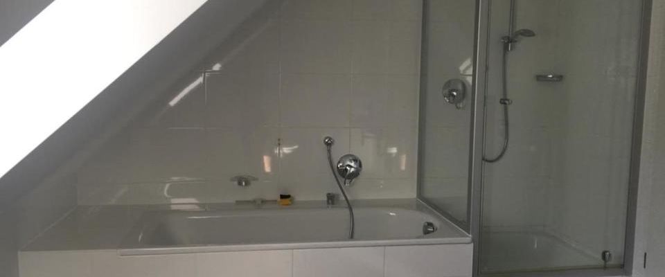 Bad Homburg - Perfekte 3-Zimmer-Wohnung mit Balkon und Garten - Photo 1