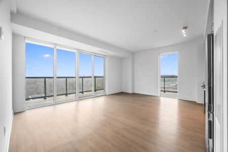 For Lease - 195 Deerfield Road Unit# 913, Newmarket, Ontario - Photo 4