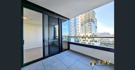 Modern 2 Bedroom Apartment at Trio Box Hill - Photo 2