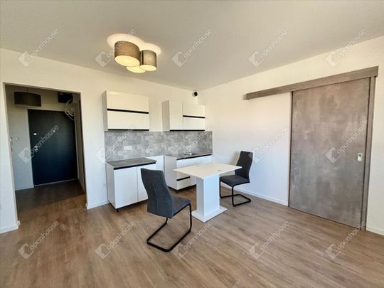 Kiadó új építésű lakás - Tatabánya - Photo 1