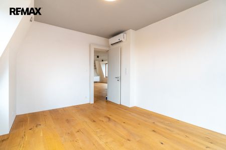 Pronájem bytu 5+kk 136 m² - Photo 3
