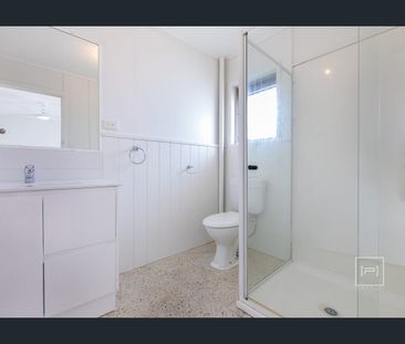 Fully Renovated Unit with City Views - Photo 3