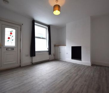 2 Bedroom Terraced To Let - Photo 3