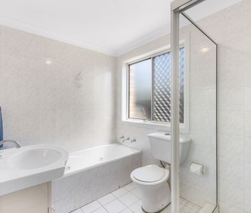 Unique two-bedroom villa in the heart of Riverwood for Lease - Photo 2