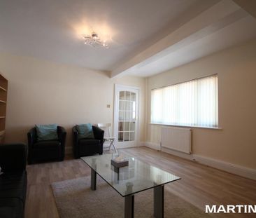 2 bedroom detached house to rent - Photo 1
