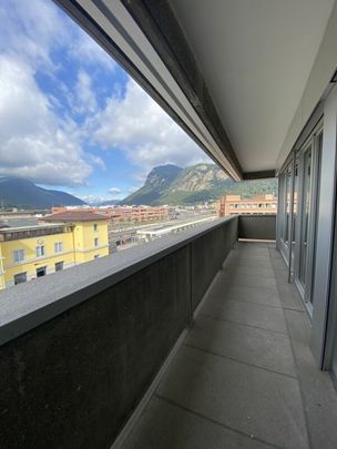 3.5 locali completamente ristrutturato - Photo 1