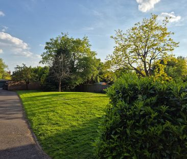 1 Bed Flat, Cambridge Road, SW20 - Photo 1