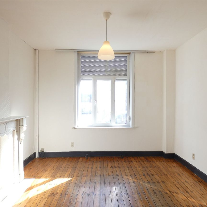 Appartement d'une chambre au 1er étage dans une rue calme - Foto 1