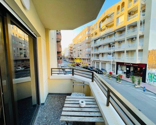 1 BEDROOM APARTMENT - TORREVIEJA - Photo 1