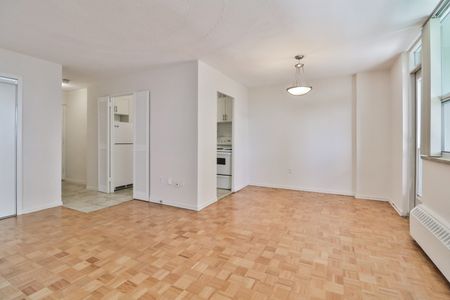 1 Bedroom - Photo 3