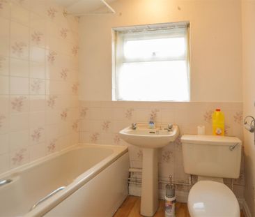 Lordscroft Lane, Haverhill - Photo 4