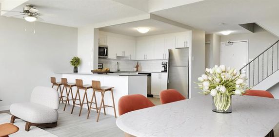 Castle Hill - Photo 2