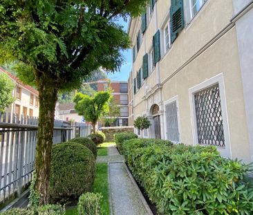 Besondere 2-Zimmer-Dachgeschoss-Wohnung in wunderschönem Altbau - Foto 3