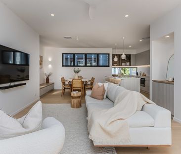 Fully Furnished Coastal Comfort in the Heart of Cabarita - Photo 6