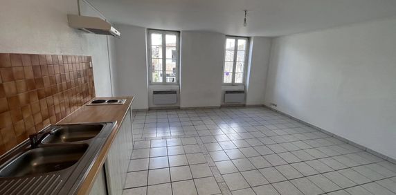 Location Appartement 1 pièces 28 m2 à Castelnau-de-Médoc - Photo 2