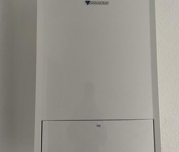 Erstbezug nach aufwendiger Sanierung - 2-Zimmer-Altbau in toller La... - Foto 1