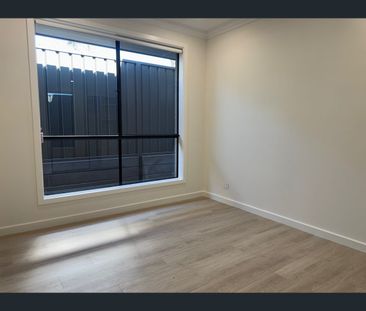 47 Arabian Way, Mount Barker, SA 5251 - Photo 2