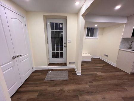 For Lease - 2164 Eighth Line Unit# Bsmt, Oakville, Ontario - Photo 2