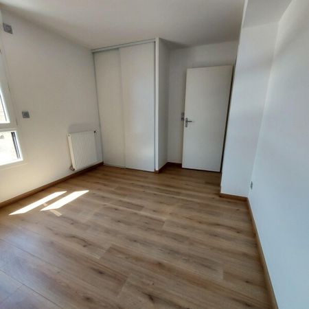 Location Appartement 3 pièces 65m² TOULOUSE 31300 - Photo 3