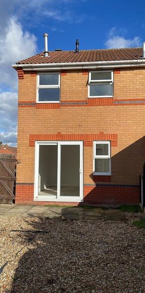 2 bedroom semi-detached house to rent - Photo 1