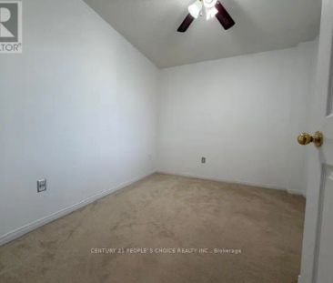 2944 WESTBURY COURT S - Photo 3