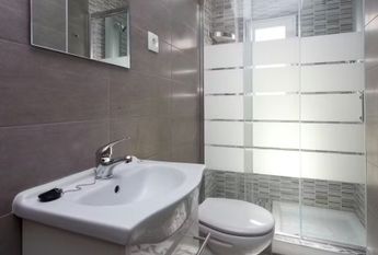 Calle Berruguete, Madrid, Community of Madrid 28039