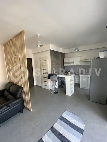 Apartament de închiriat cu 2 camere semidecomandate, în zona Semicentrală, Cluj-Napoca S17865 - Fotografie 3