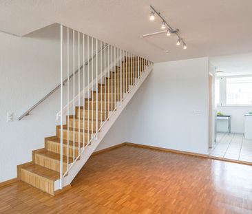 Grosszügige Maisonettewohnung mit einzigartiger Aussicht über Bellach - Foto 2
