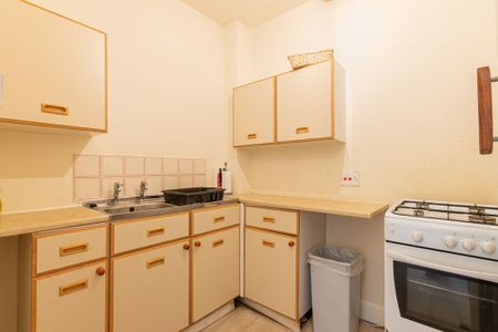 0819L Causewayside, Edinburgh, EH9 1PU - Photo 4