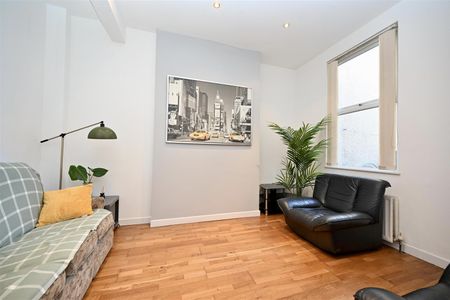 11 Chadwick Street, Belfast, BT9 7FB - Photo 2