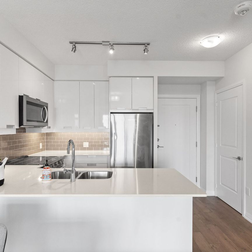 For Lease - 65 Watergarden Drive Unit# 405, Mississauga, Ontario - Photo 1