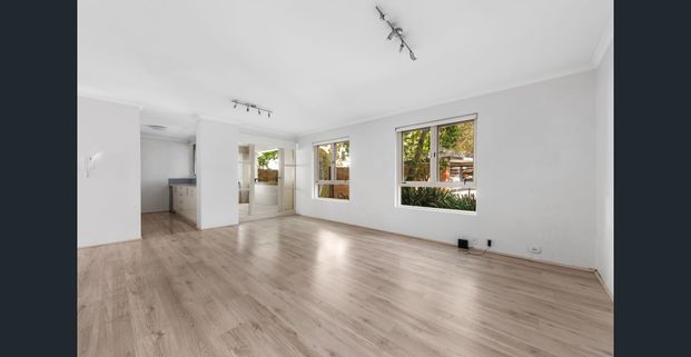 Peaceful location - Photo 1