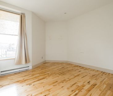5303 Boul. St-Laurent, #D - Photo 3