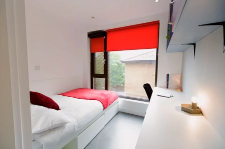 Silver En-Suite (Higher Levels) - Photo 3