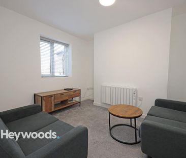 4 bedroom house of multiple occupation to rent - Photo 4