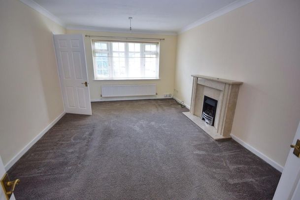 4 bedroom detached house to rent - Photo 1