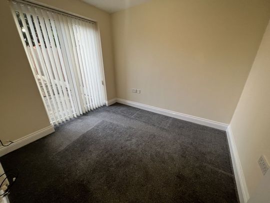 3 Bedroom Town House - Photo 1