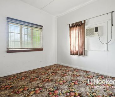 Spacious Character Home on Large Block - Photo 4