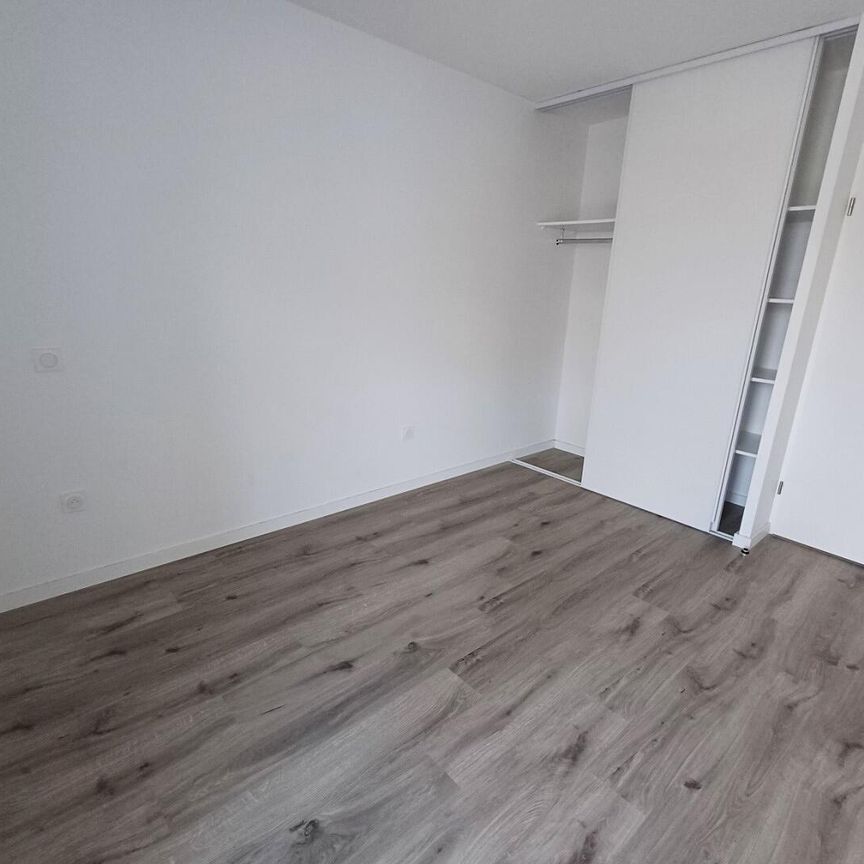 location Appartement T2 DE 43.72m² À TOULOUSE - Photo 1
